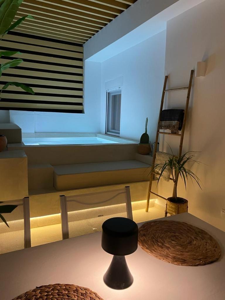Skyhigh, Nilie Hospitality Mgmt Διαμέρισμα Θεσσαλονίκη Εξωτερικό φωτογραφία